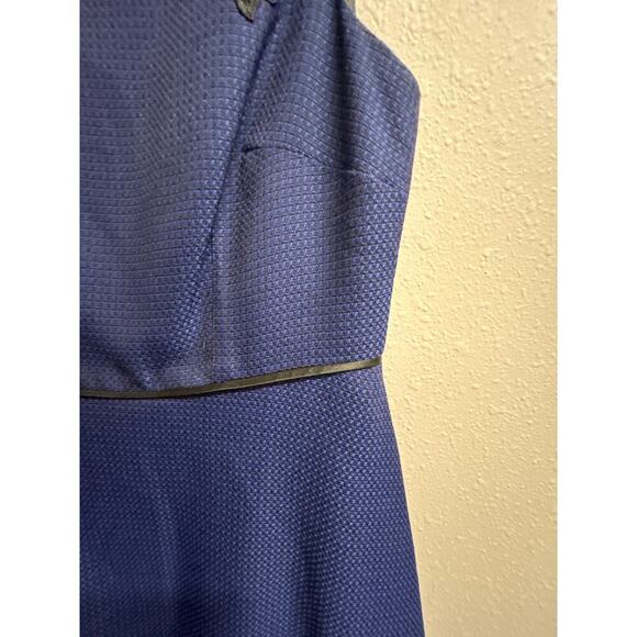 Black Label By Evan Picone Women's Blue Textured Floral Sleeveless Dress Size 10 - Picture 4 of 11